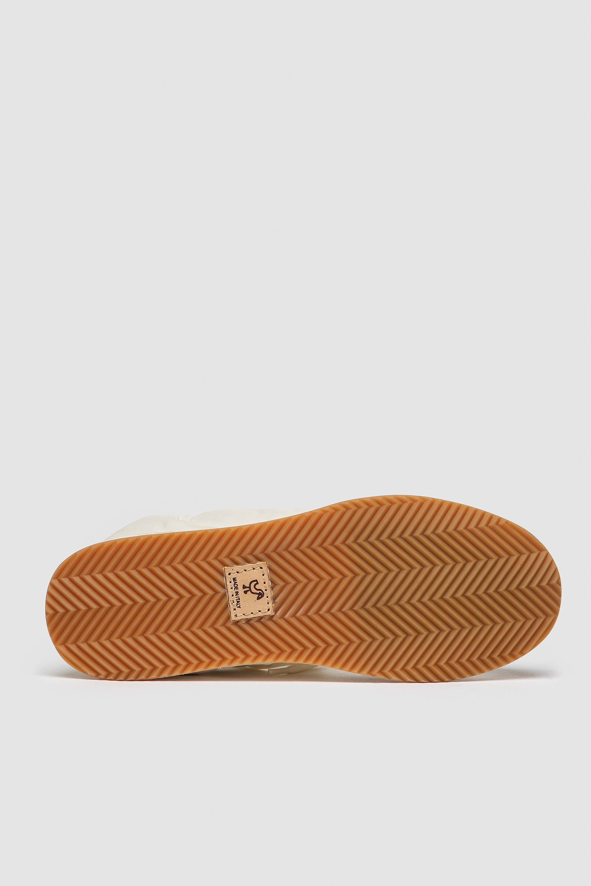 CARMEN OFF WHITE