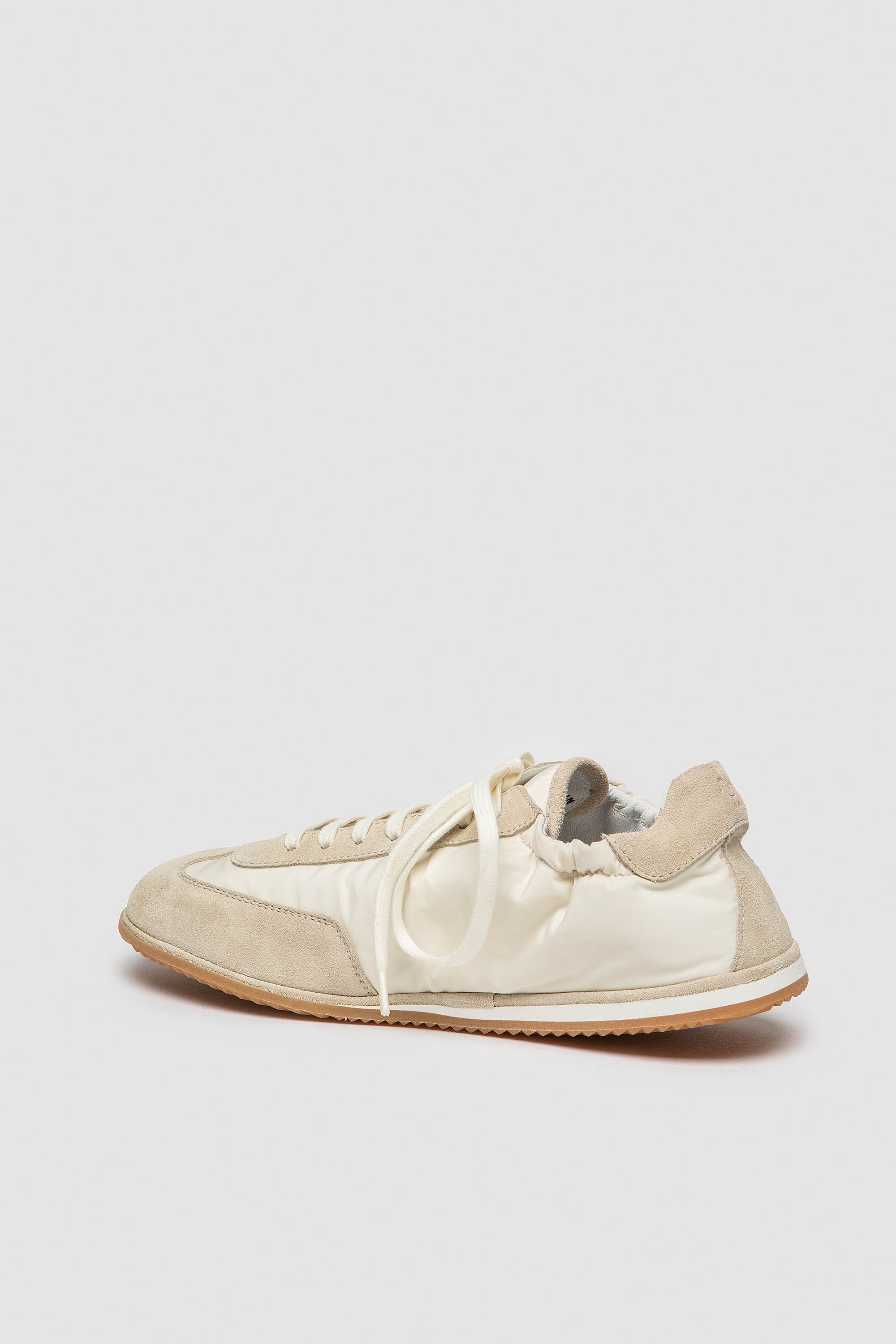CARMEN OFF WHITE