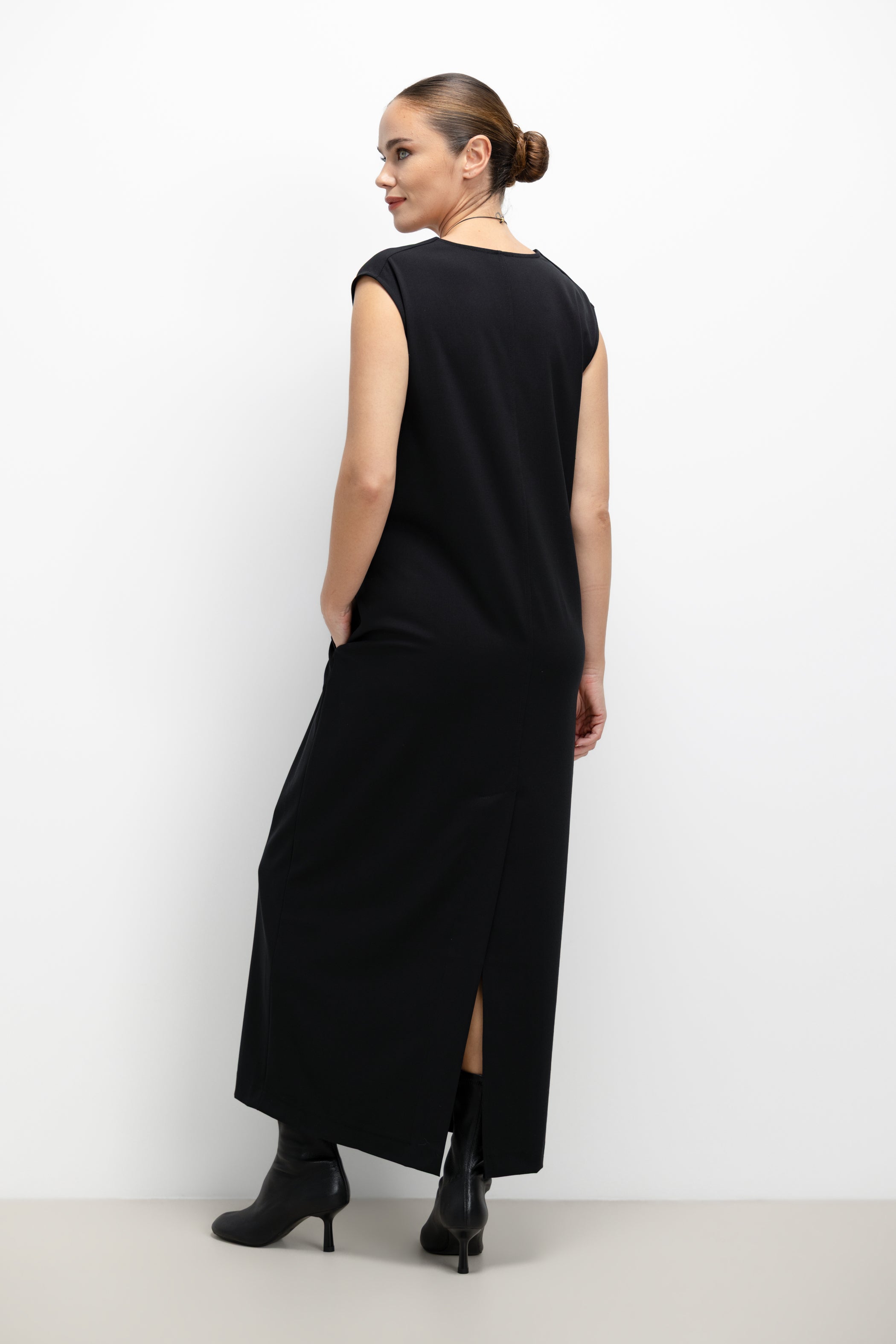Neve Dress | Black