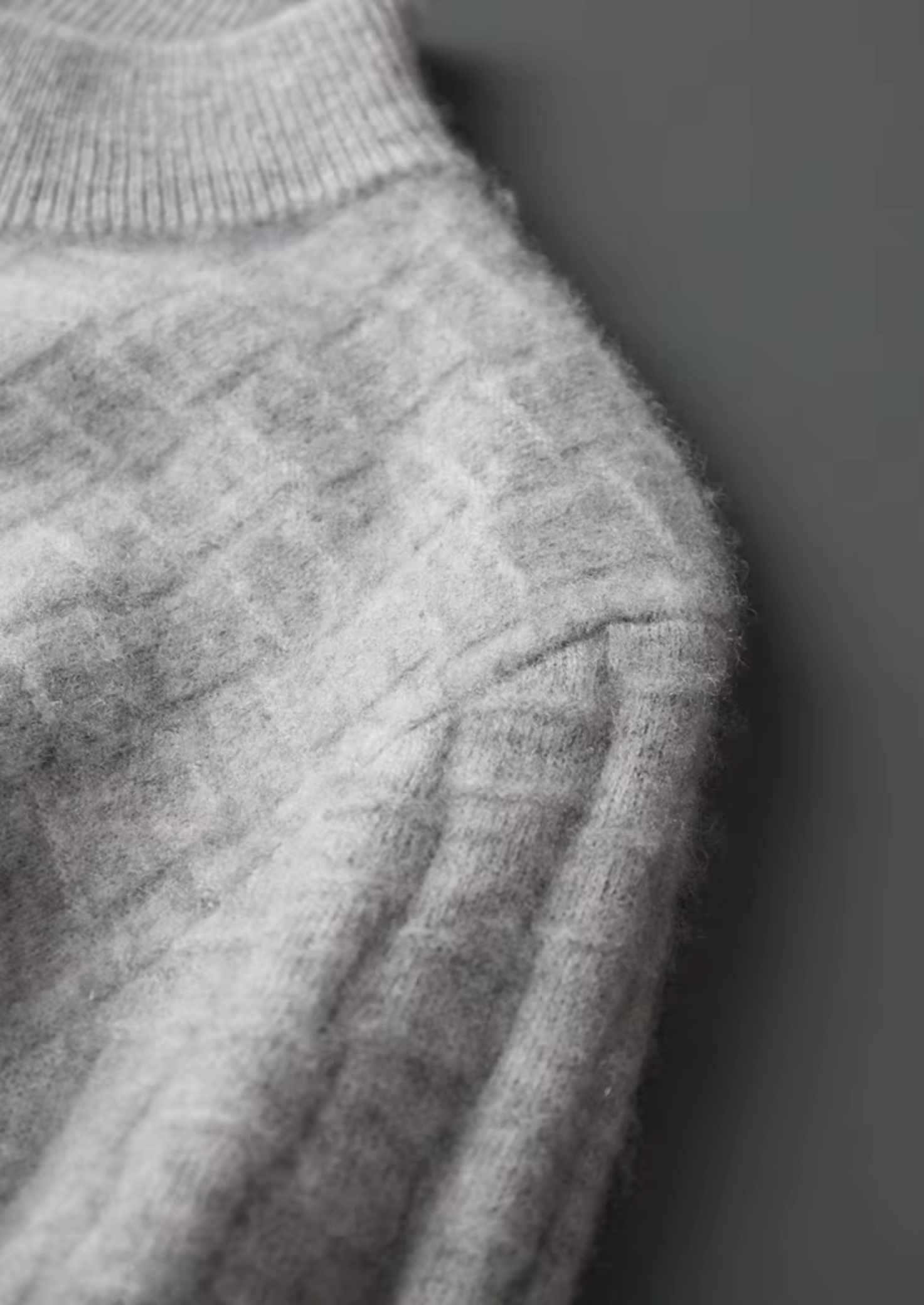 Cavallo WOOL TEXTURED MOCKNECK