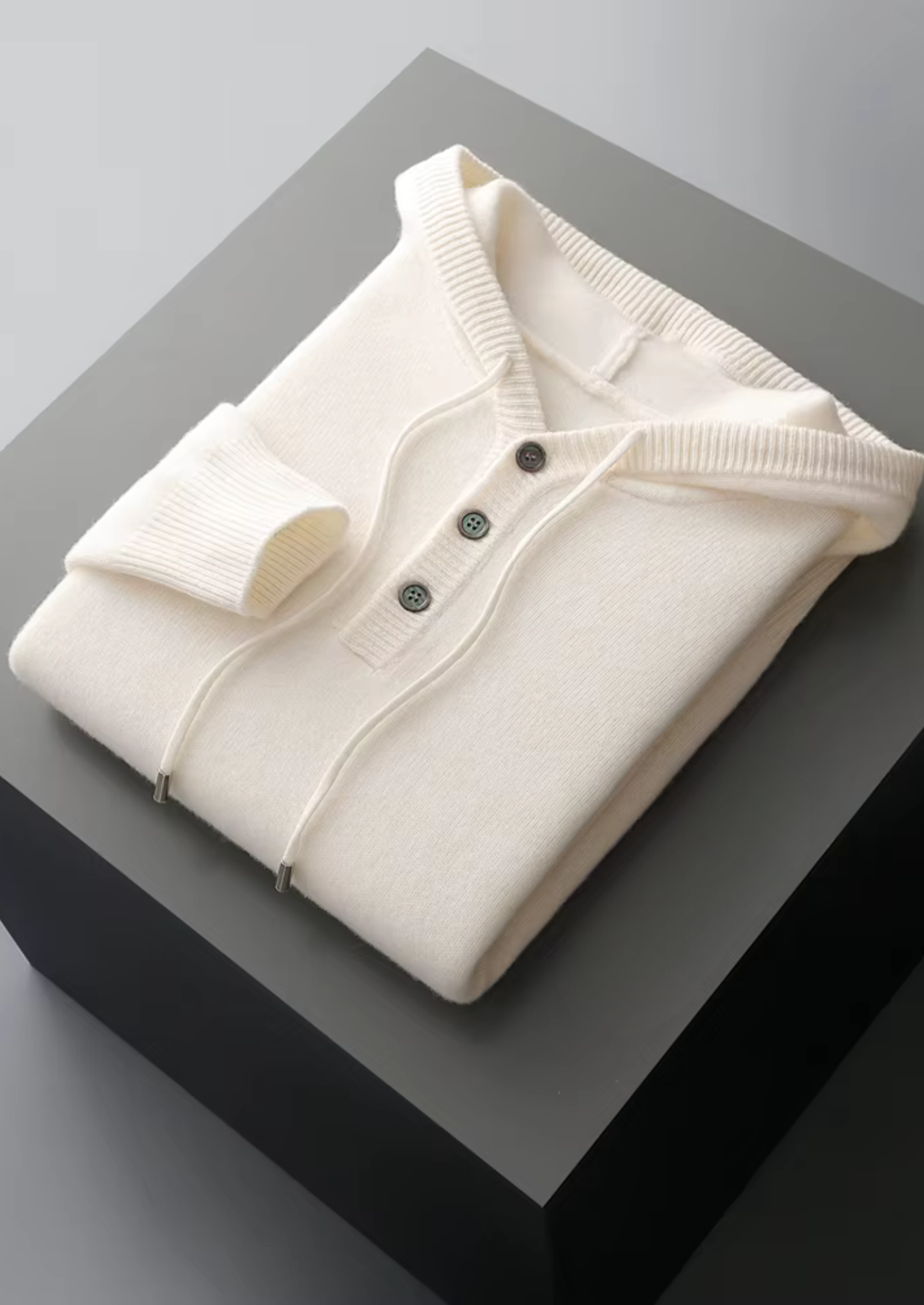 Cavallo WOOL BUTTON HOODIE