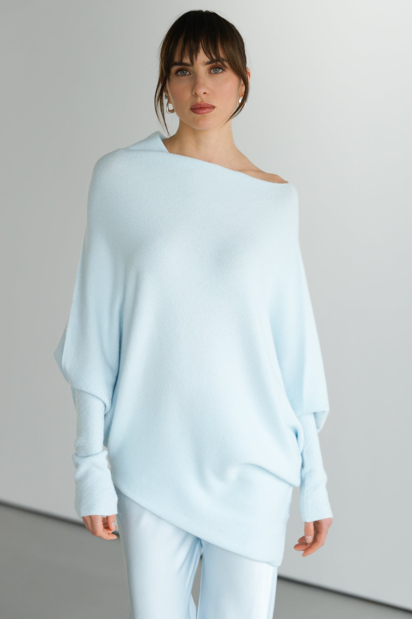 Asymmetric Draped | Glacier | Seamless Knit