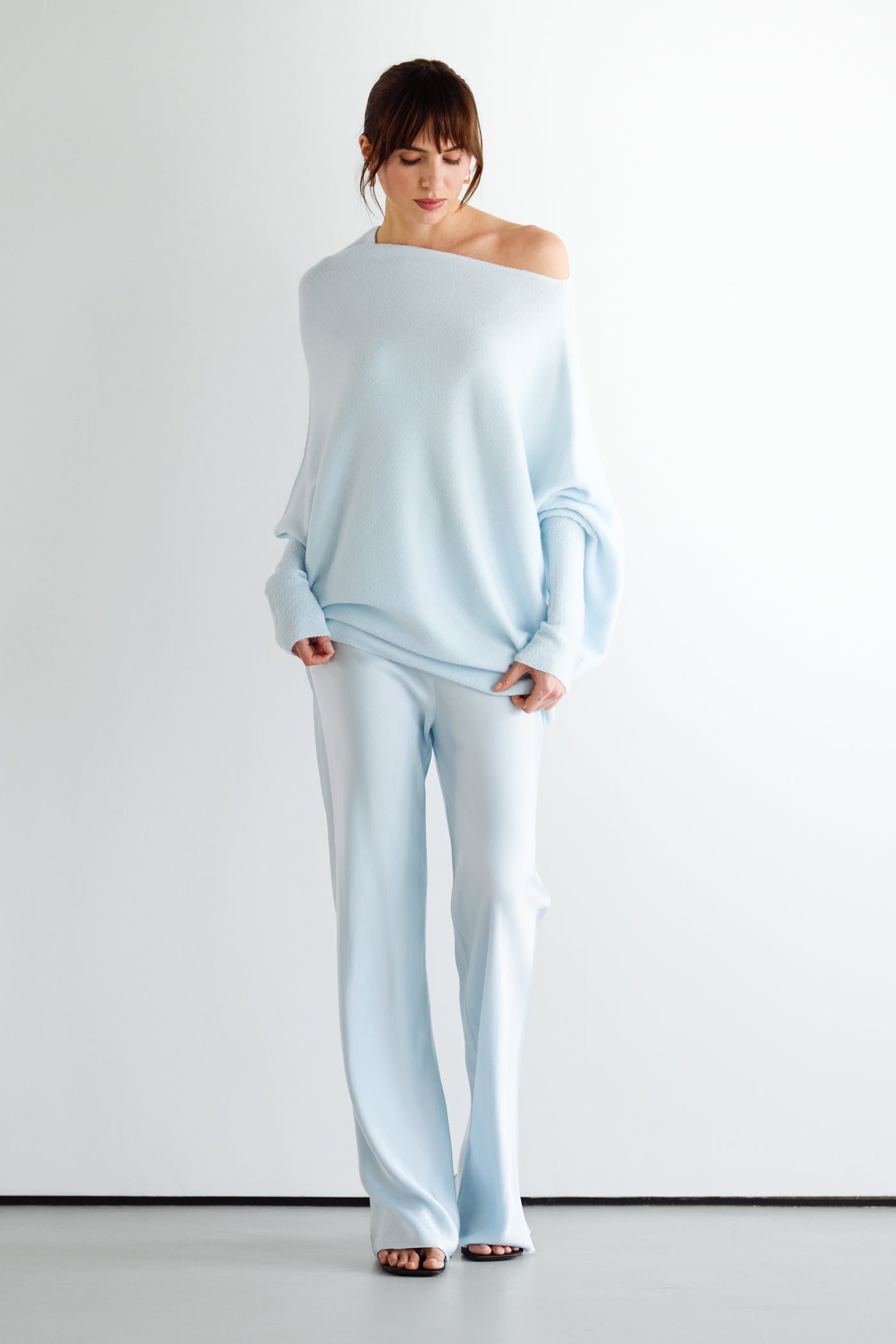 Asymmetric Draped | Glacier | Seamless Knit