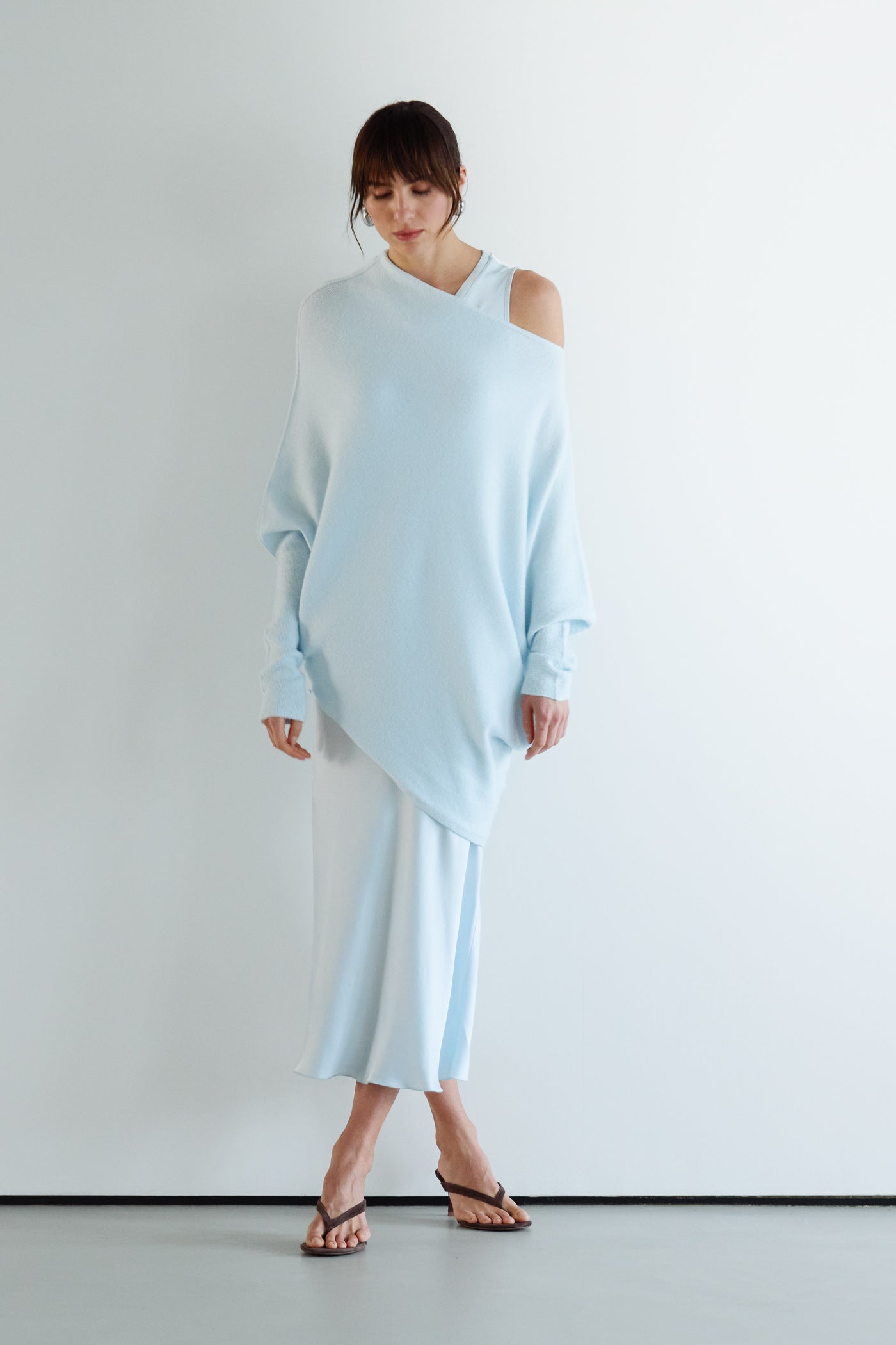 Asymmetric Draped | Glacier | Seamless Knit