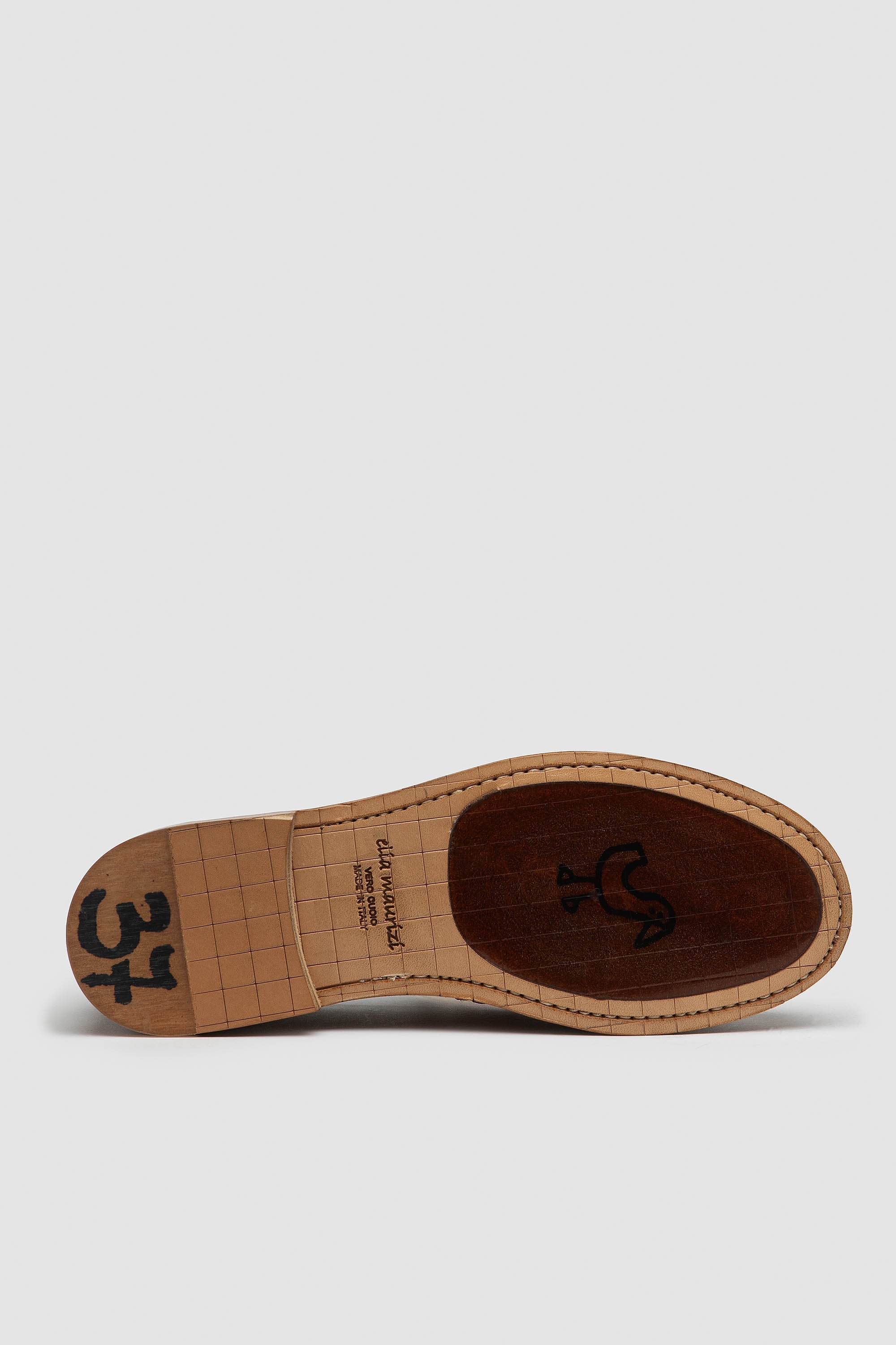 PIA Tricolor Leather