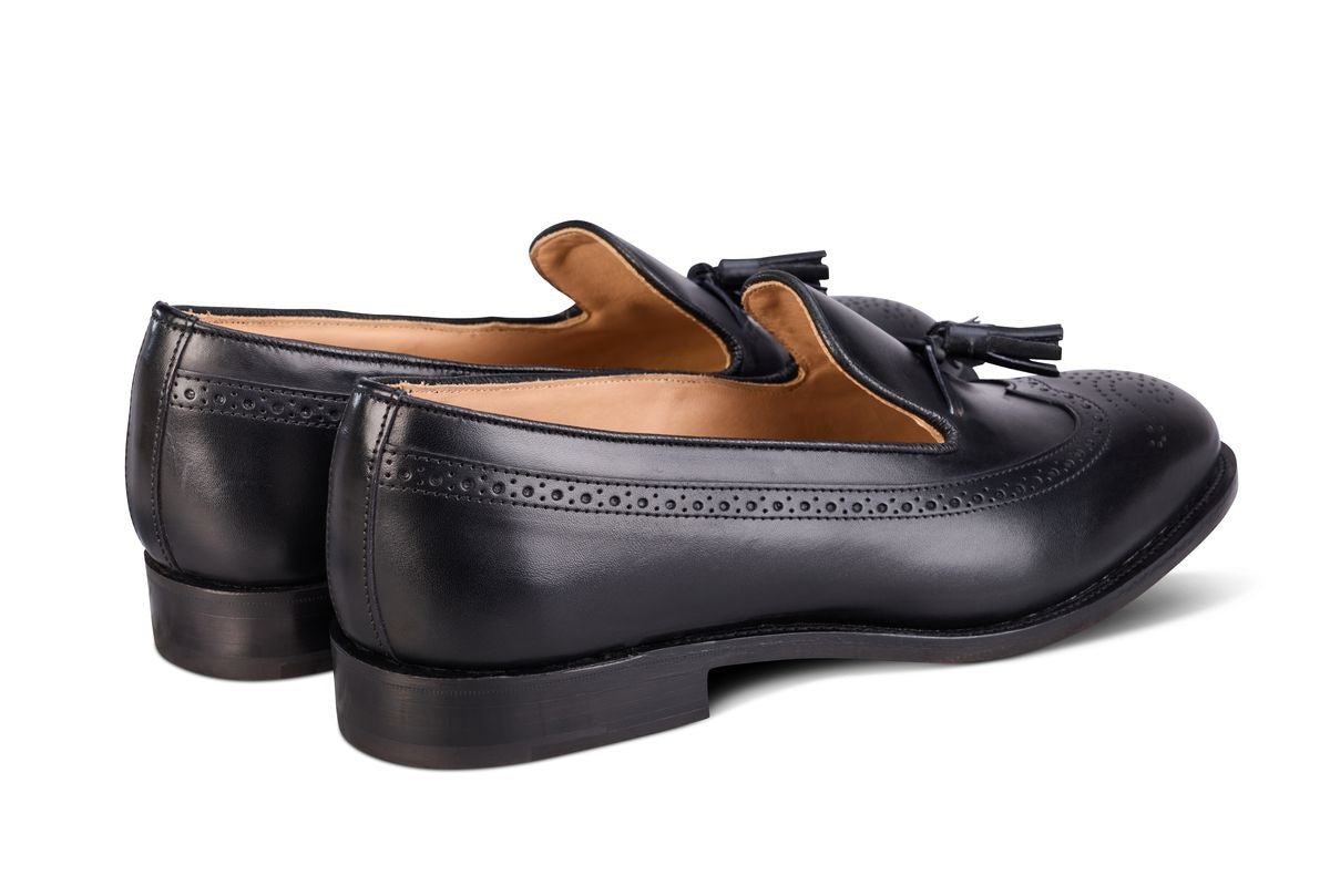 Leydon Tassel Loafer - Black Calf