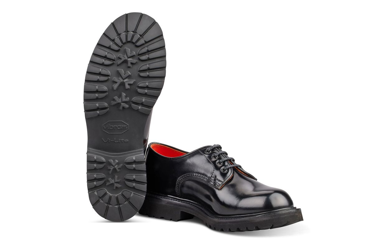 Linda Derby Tramper Shoe - Black Bookbinder