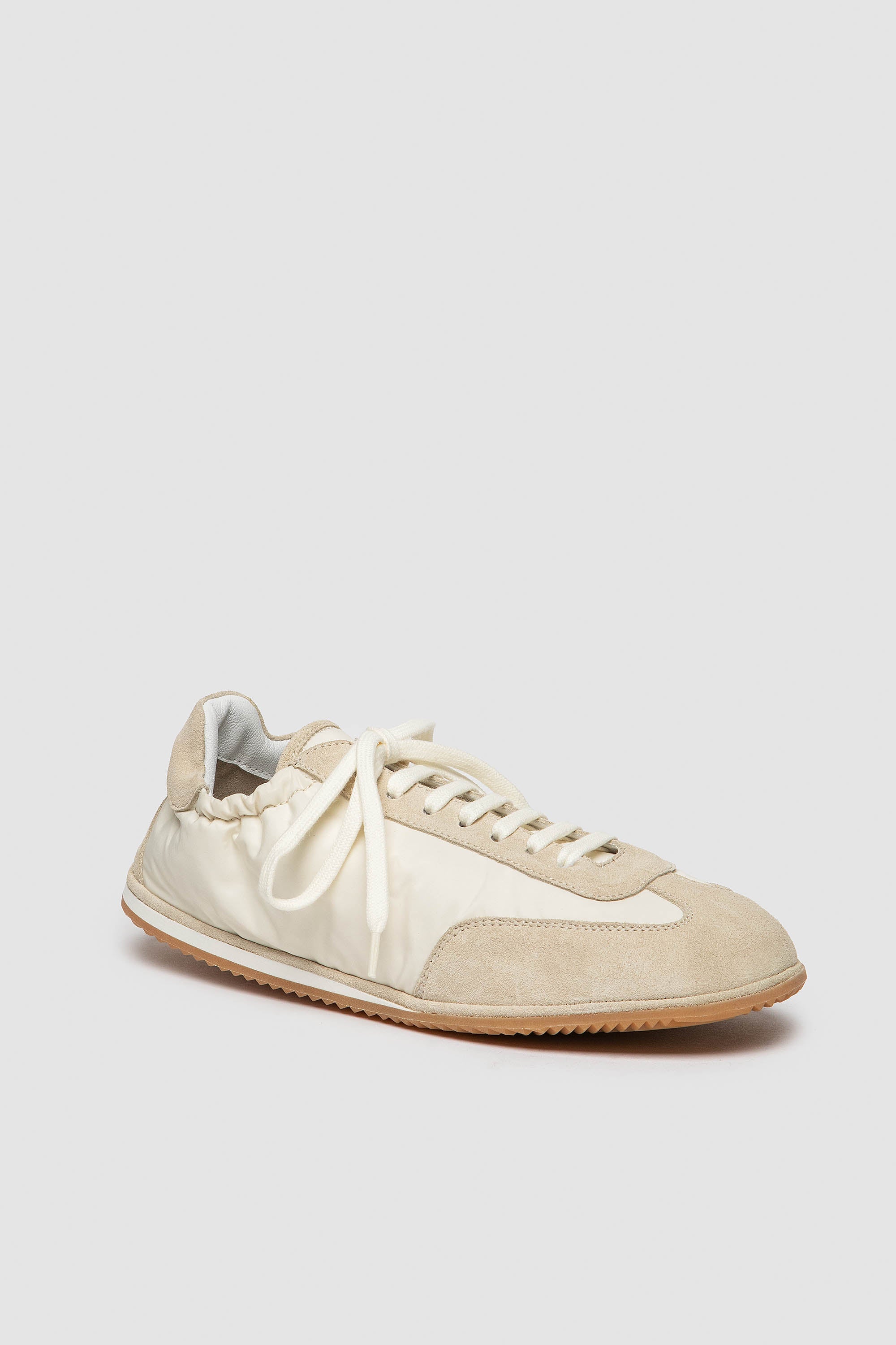 CARMEN OFF WHITE