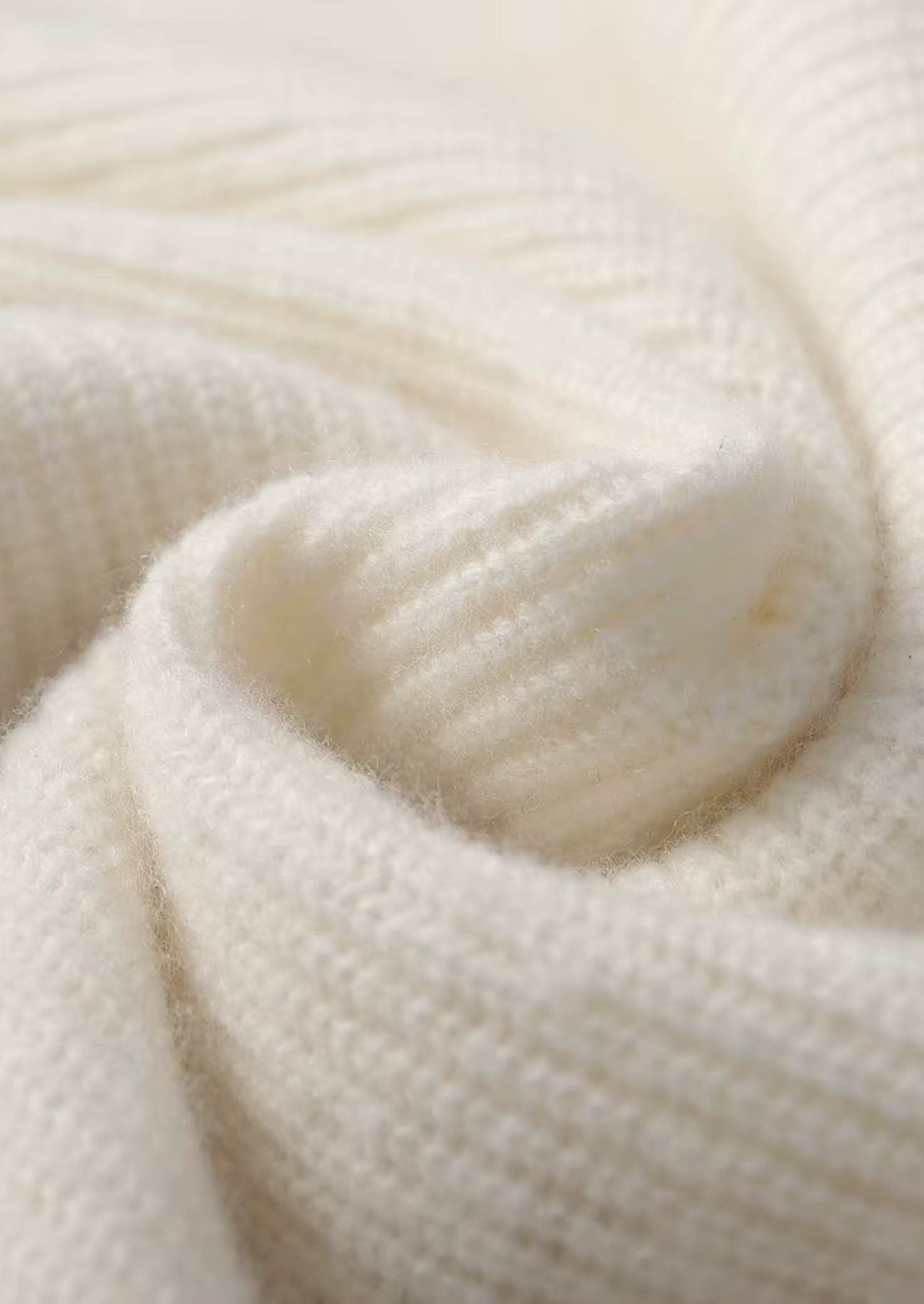 CASHMERE RIBBED V-NECK SWEATER