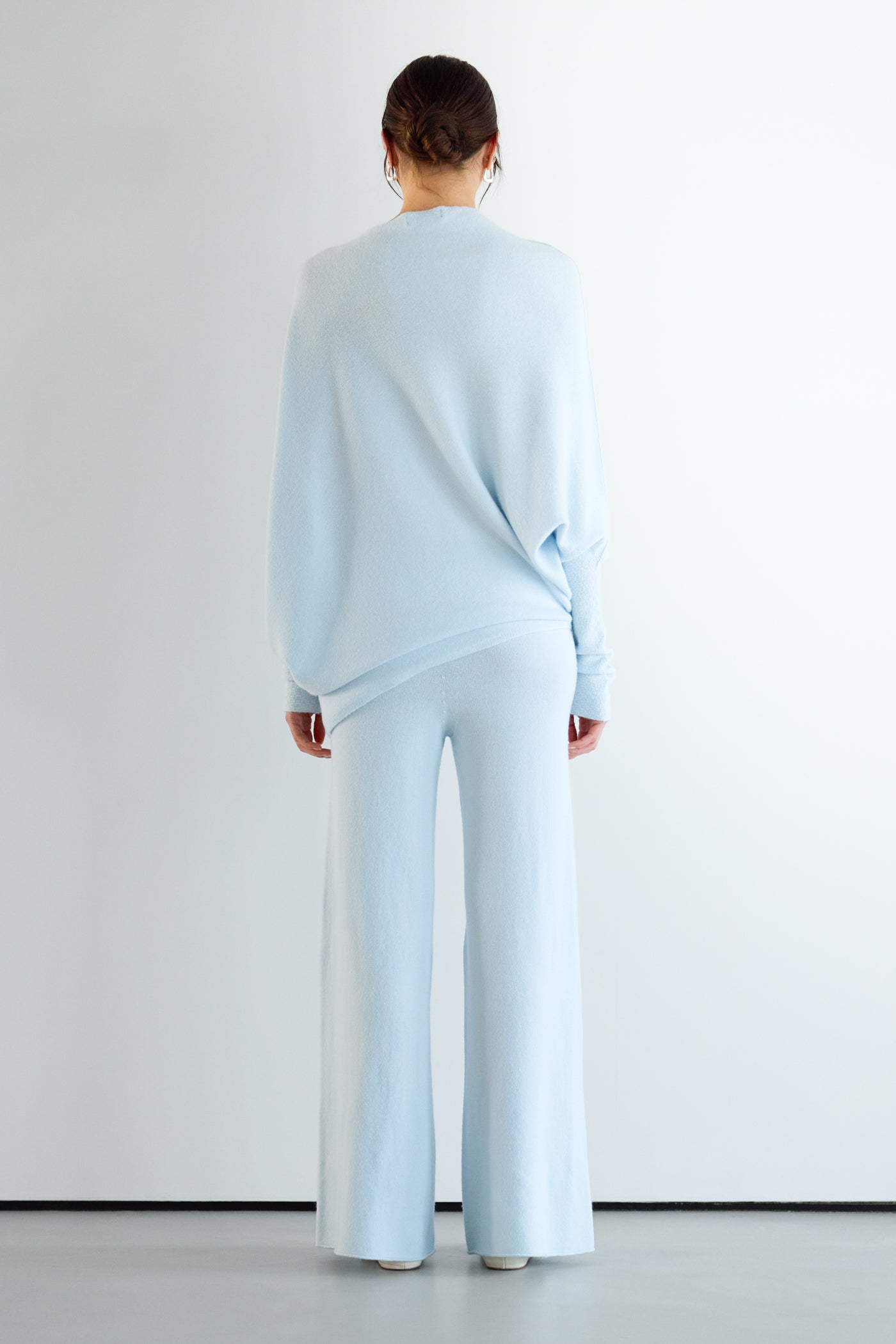 Asymmetric Draped | Glacier | Seamless Knit
