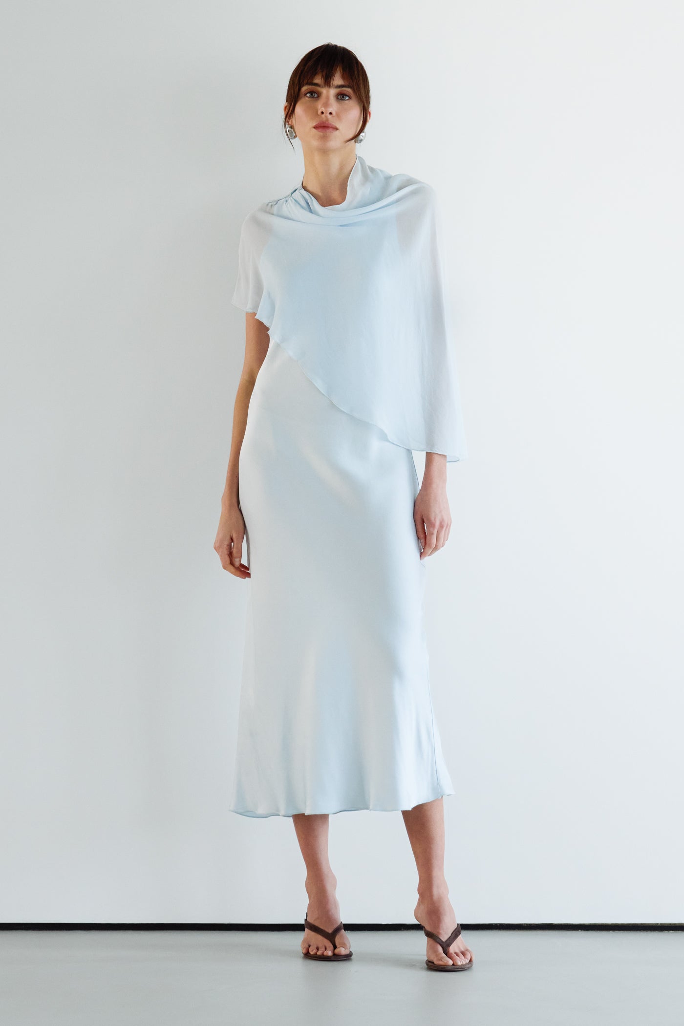 Lumi Asymmetric Poncho | Glacier