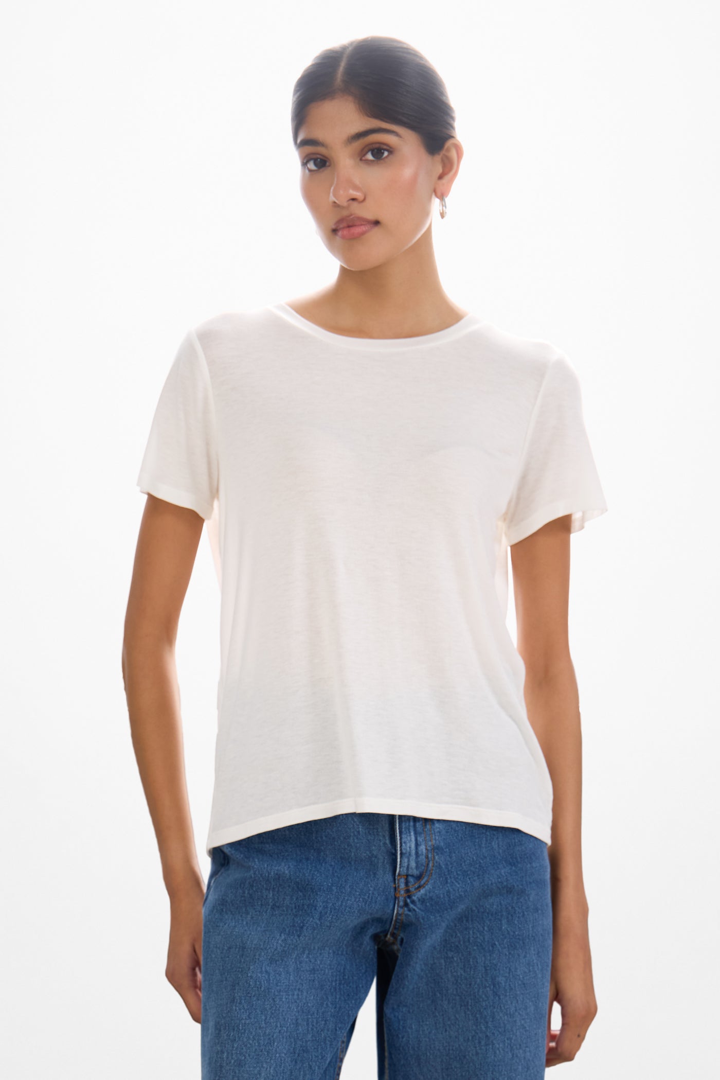 Aire Featherweight Tee | White | Modal-Silk