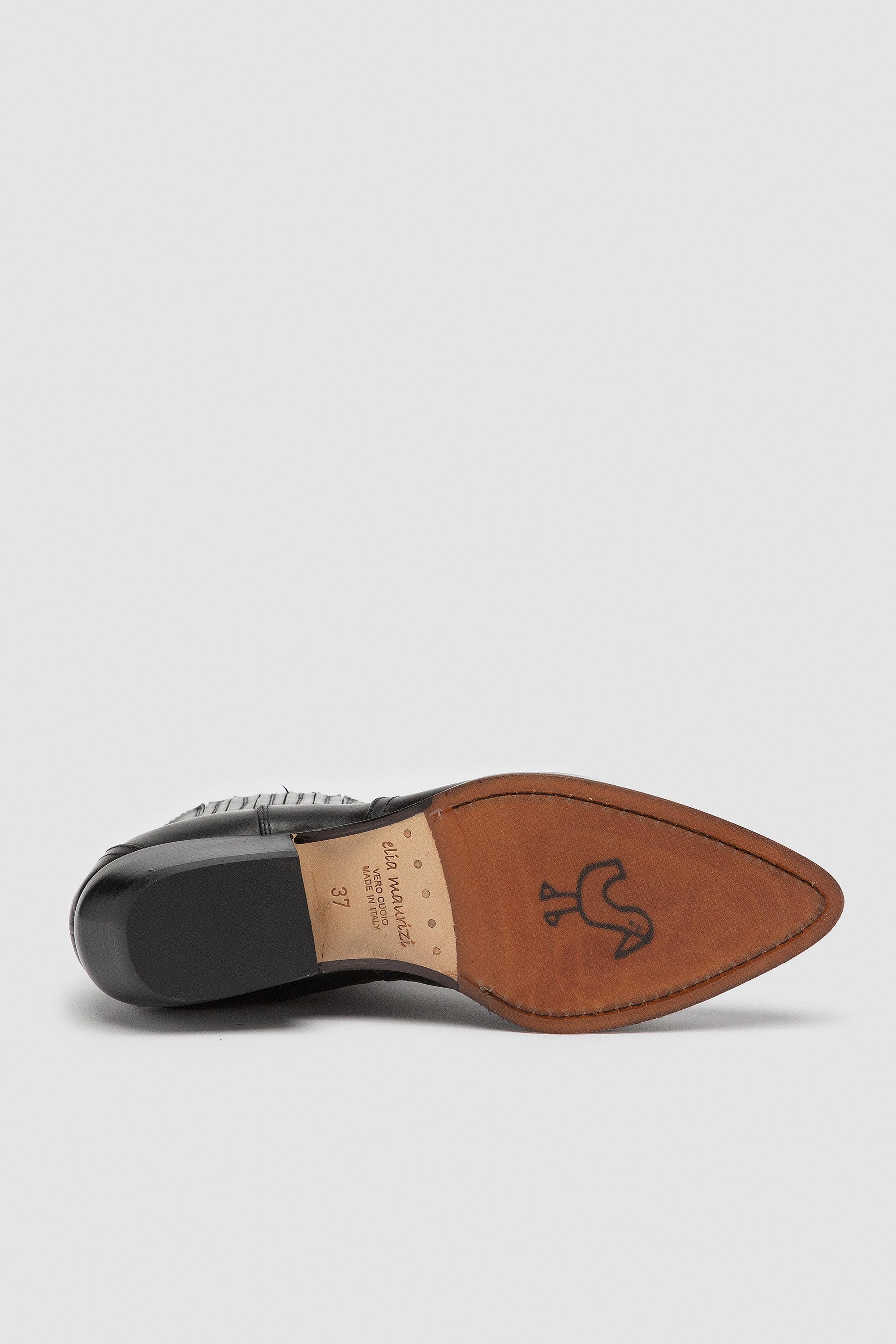 SIRA BLACK