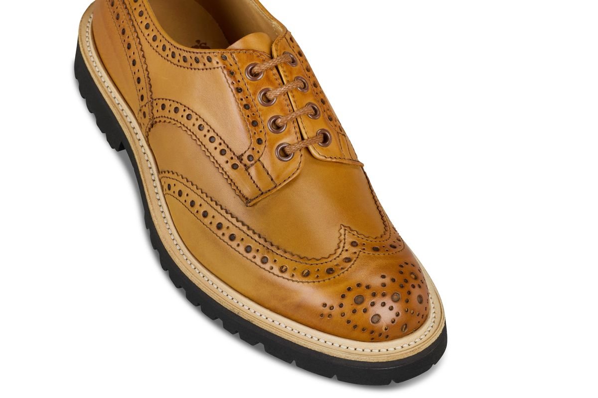 Bourton Country Shoe - 1001 Burnished (Natural Welt)