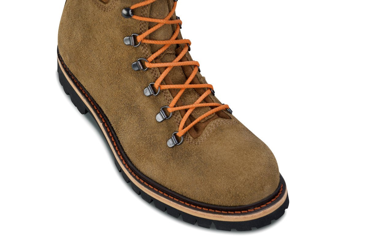 Corbett Walking Boot - Peanut Reverse Suede